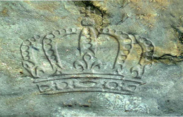 رمزگشایی نماد و نشانه تاج در گنج یابی – علامت تاج پادشاه در دفینه یابی